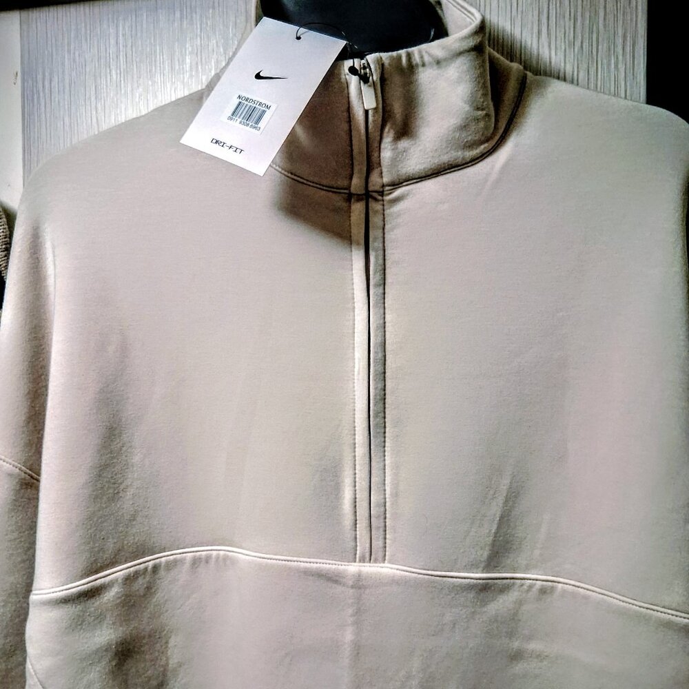 Nike women sweater